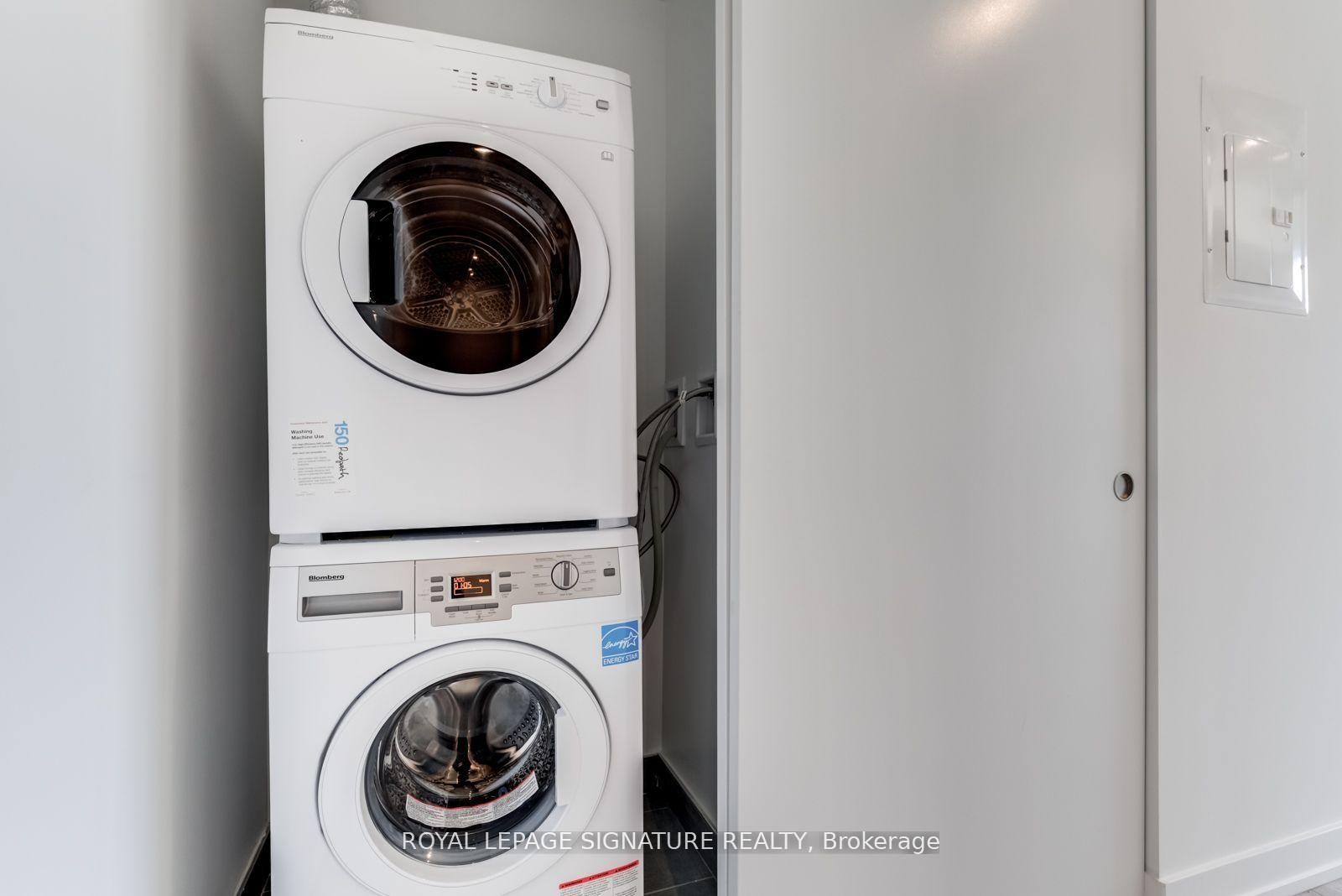 2003-161 Roehampton Avenue, Toronto, ON - Indoor Photo Showing Laundry Room