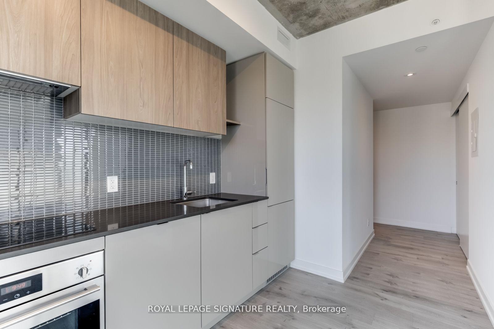 2003-161 Roehampton Avenue, Toronto, ON - Indoor Photo Showing Kitchen