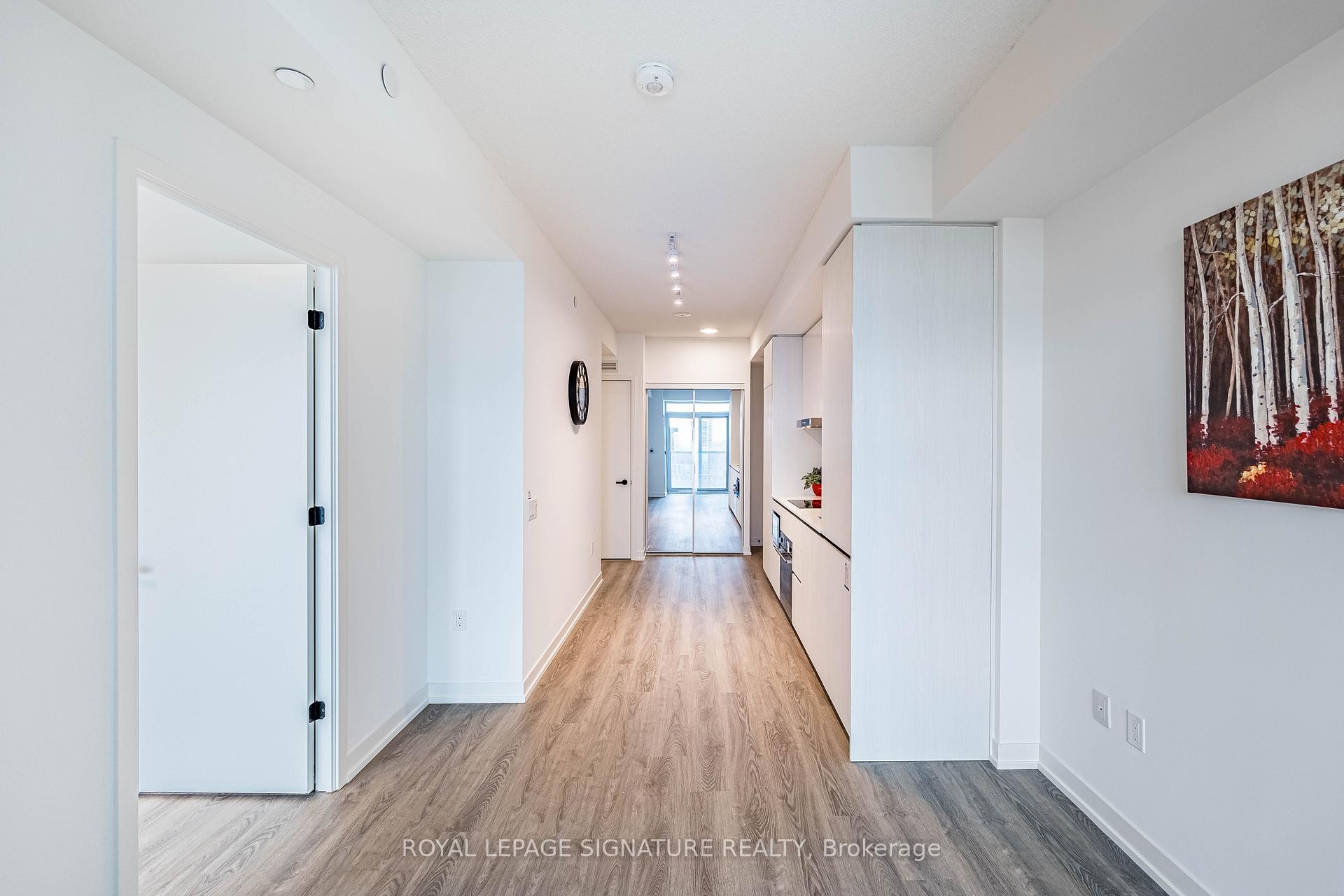 3007-8 Interchange Way, Vaughan, ON - Indoor Photo Showing Other Room