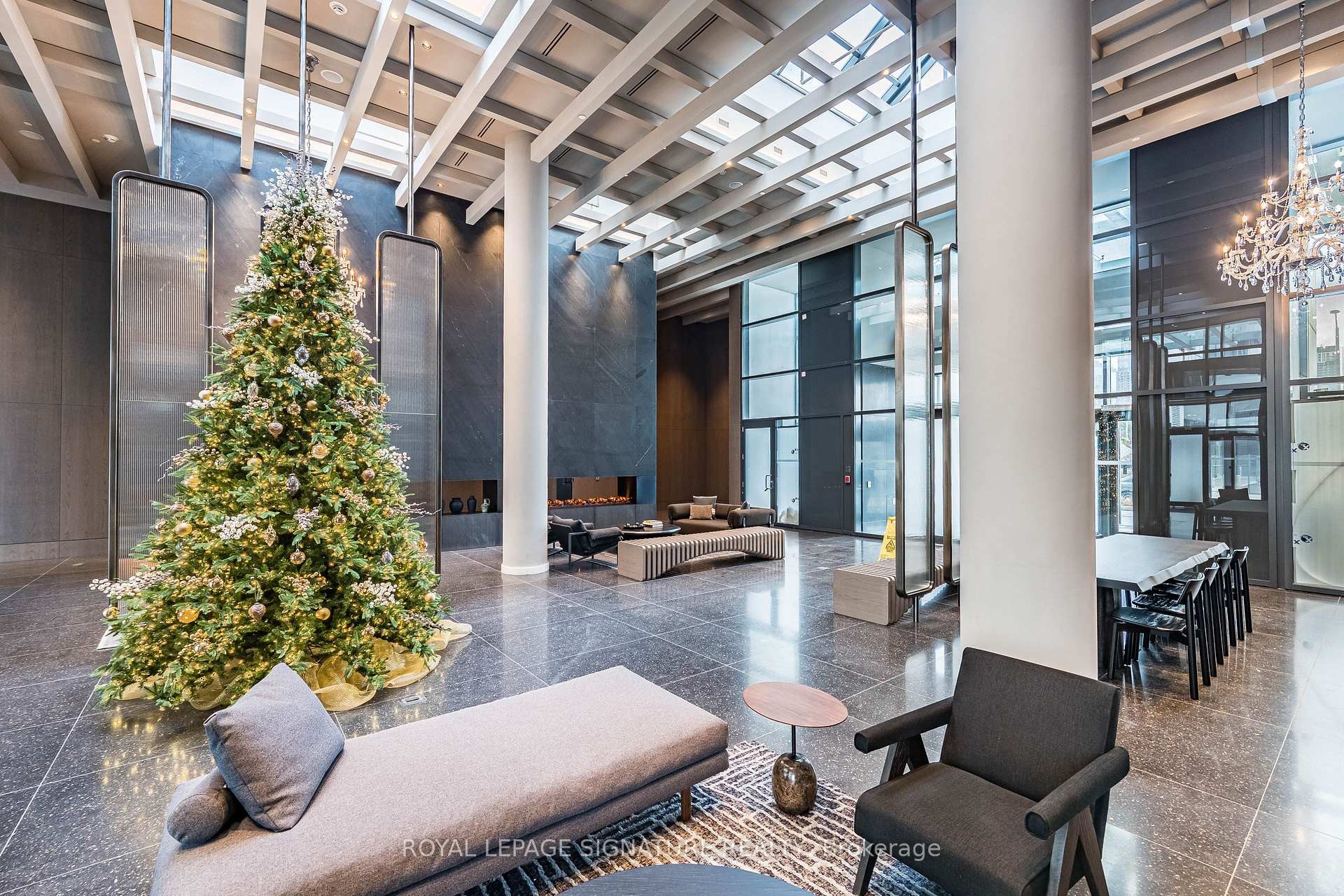 3007-8 Interchange Way, Vaughan, ON - Photo Showing Other Room