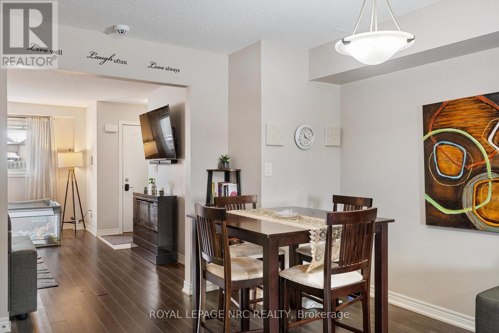 6 - 6118 Kelsey Crescent, Niagara Falls (Forestview), ON - Indoor Photo Showing Dining Room