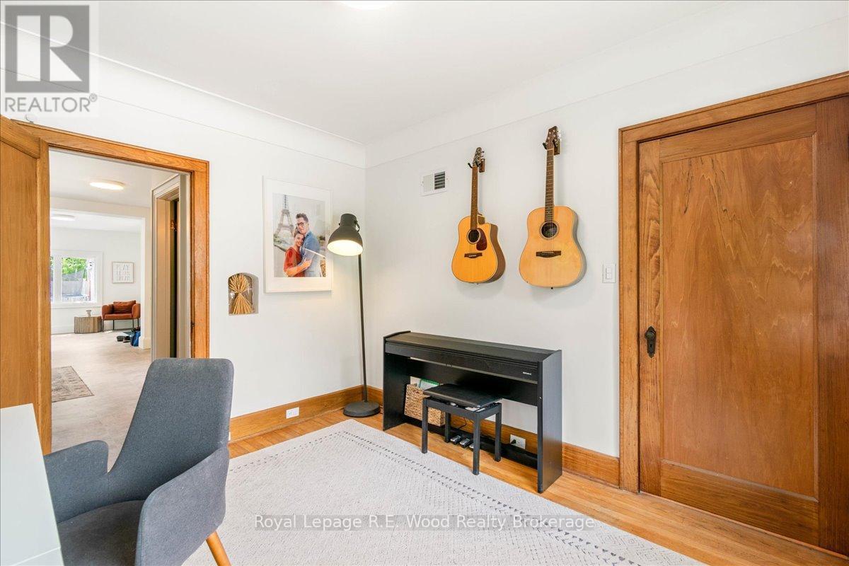 15 Mckenzie Street, Tillsonburg, ON - Indoor