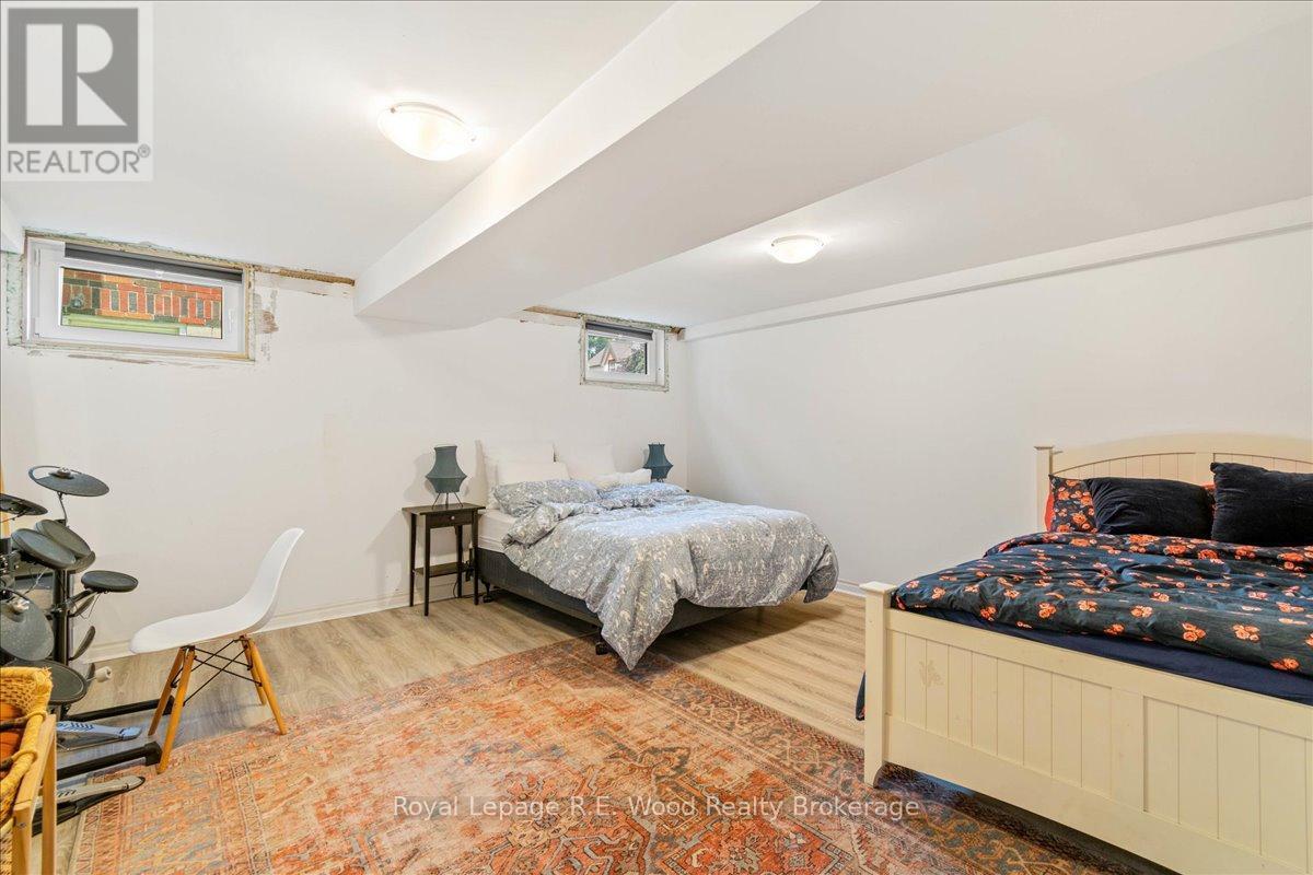 15 Mckenzie Street, Tillsonburg, ON - Indoor Photo Showing Bedroom