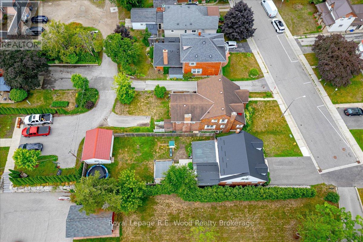 15 Mckenzie Street, Tillsonburg, ON - Outdoor With View