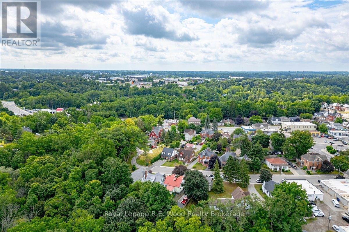15 Mckenzie Street, Tillsonburg, ON - Outdoor With View