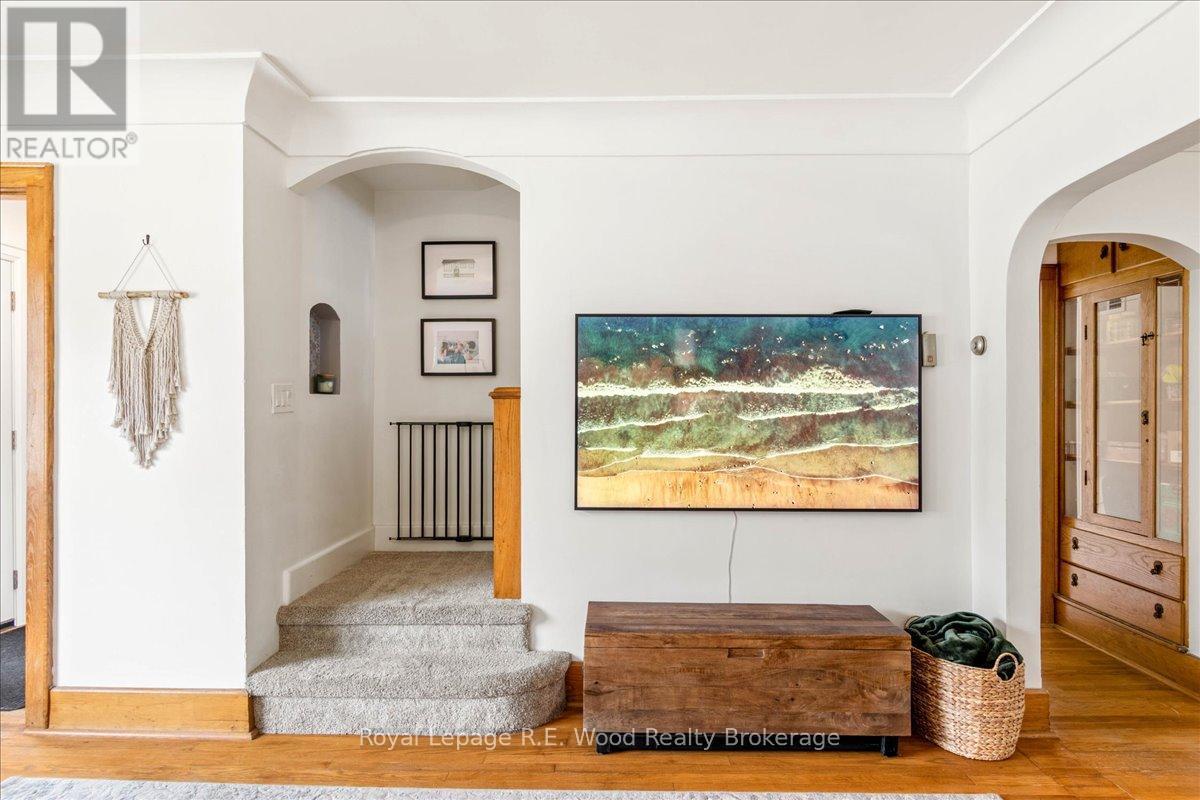 15 Mckenzie Street, Tillsonburg, ON - Indoor Photo Showing Other Room