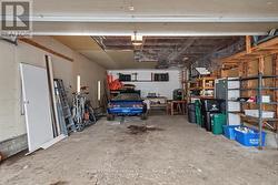 Garage -