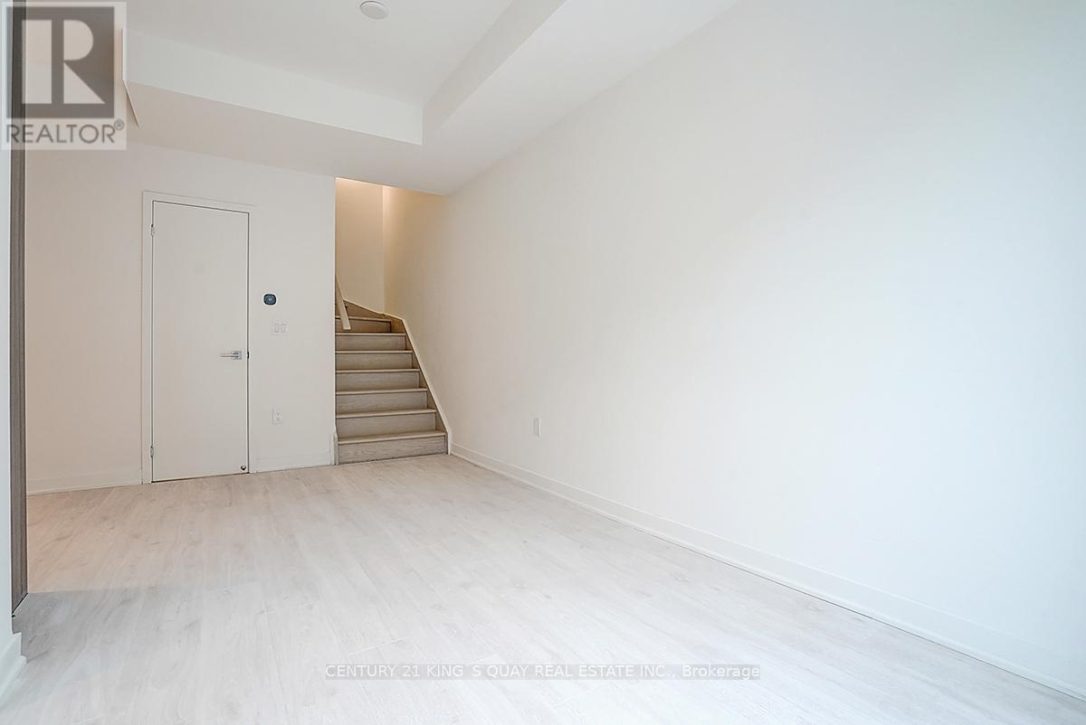 92 - 71 Curlew Drive, Toronto, ON - Indoor Photo Showing Other Room