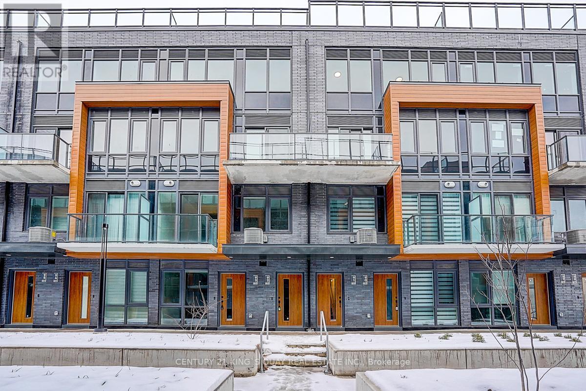 92 - 71 Curlew Drive, Toronto, ON - Outdoor