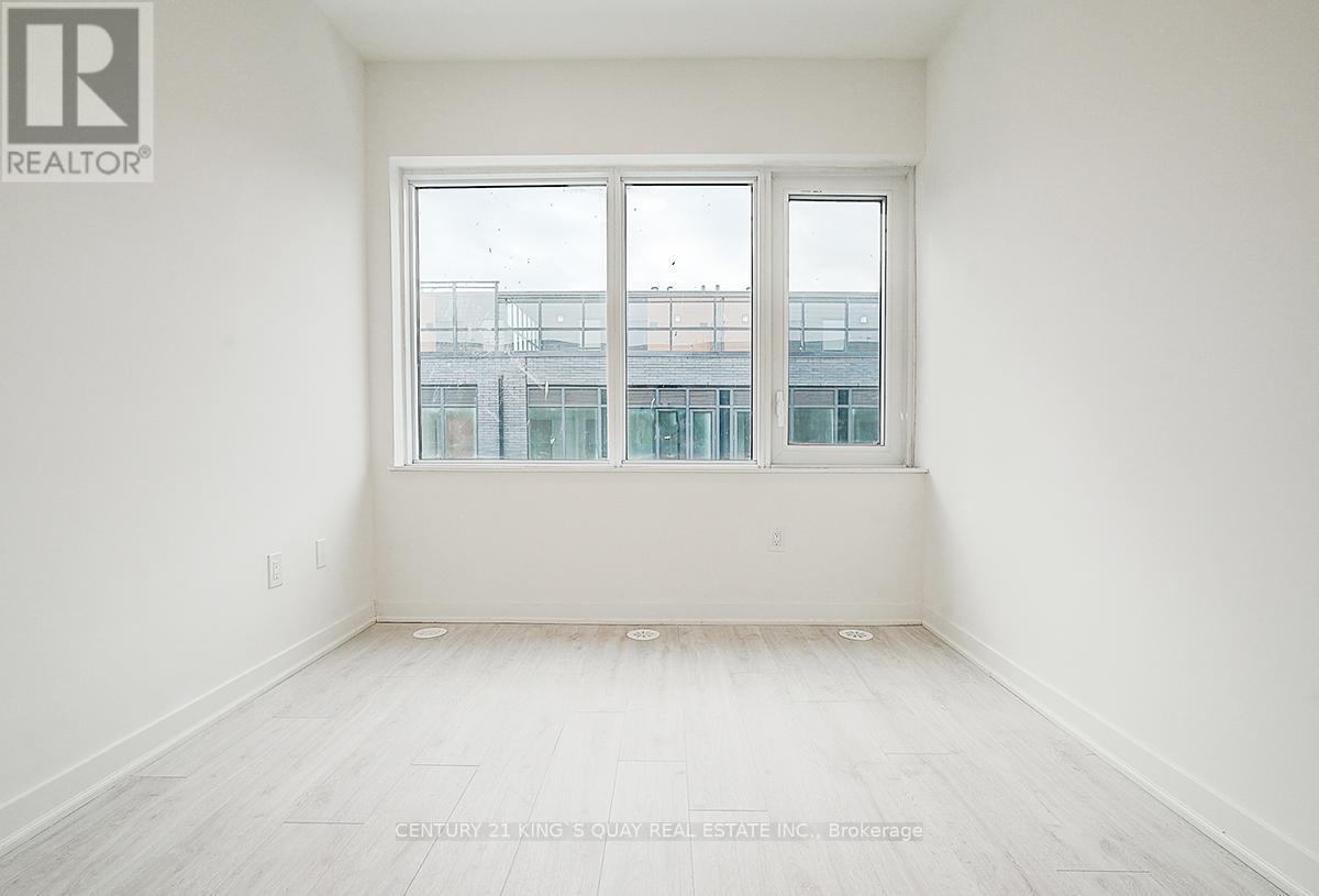 92 - 71 Curlew Drive, Toronto, ON - Indoor Photo Showing Other Room