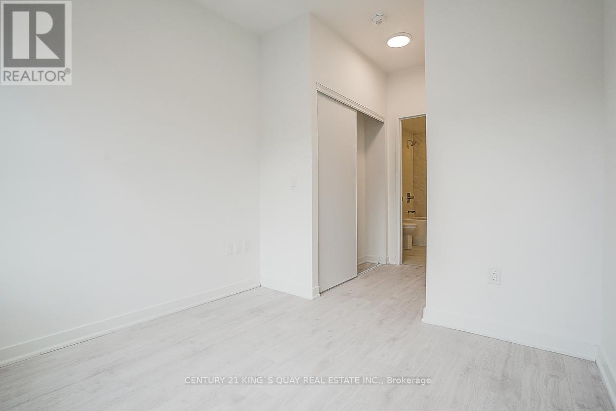 92 - 71 Curlew Drive, Toronto, ON - Indoor Photo Showing Other Room