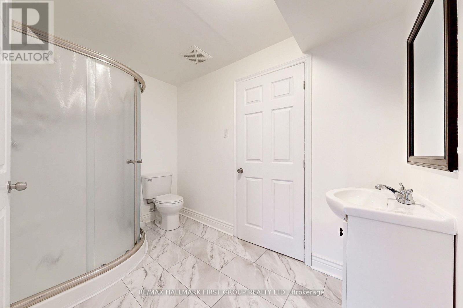 Bsmt - 1443 Connery Crescent, Oshawa, ON - Indoor Photo Showing Bathroom