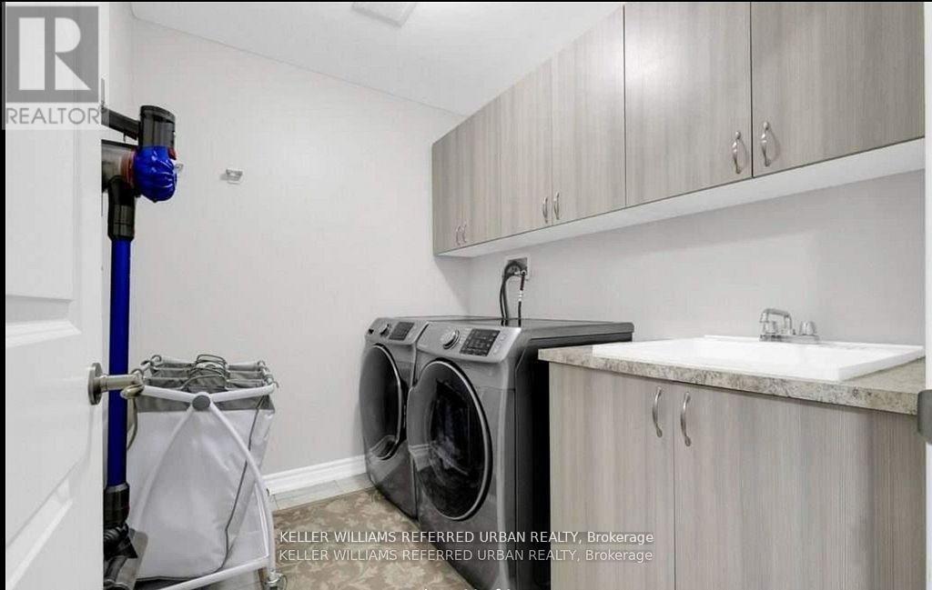 85 Mcmichael Avenue, Vaughan, ON - Indoor Photo Showing Laundry Room