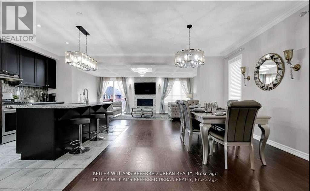 85 Mcmichael Avenue, Vaughan, ON - Indoor Photo Showing Dining Room