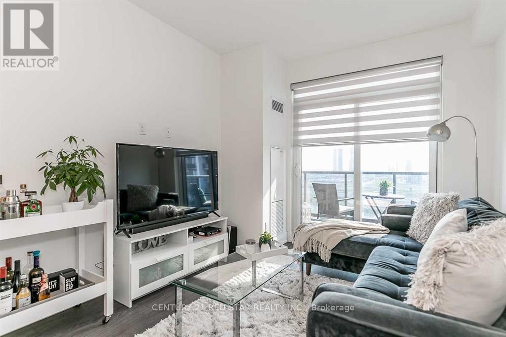 2311-B - 3700 Highway 7 Road, Vaughan, ON - Indoor Photo Showing Living Room
