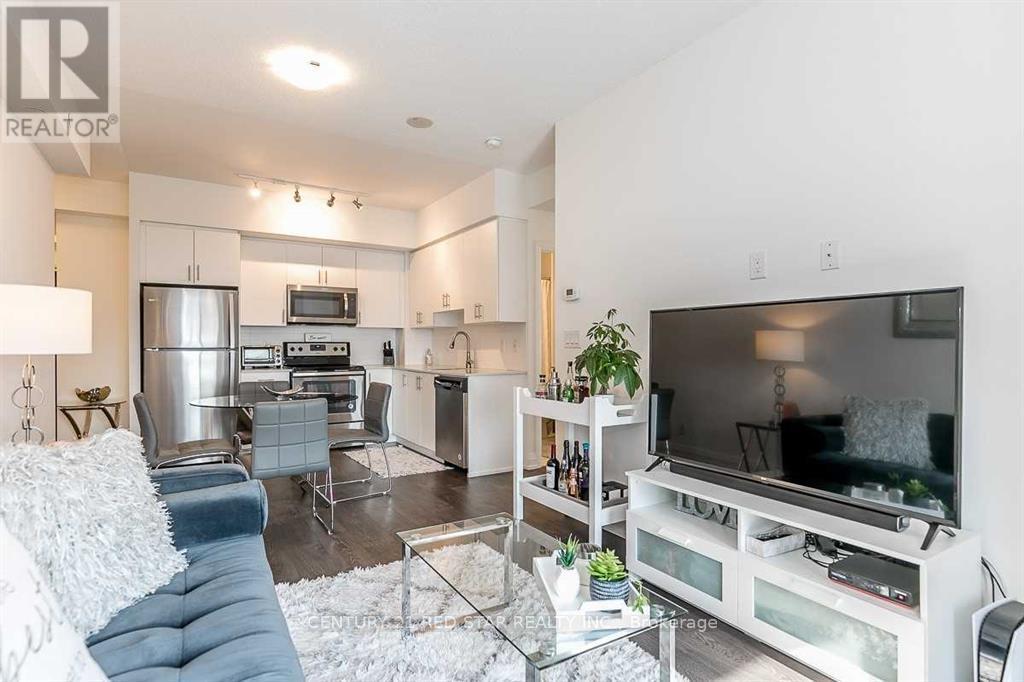 2311-B - 3700 Highway 7 Road, Vaughan, ON - Indoor Photo Showing Living Room