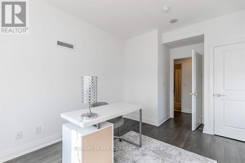 2311-B - 3700 Highway 7 Road, Vaughan, ON - Indoor