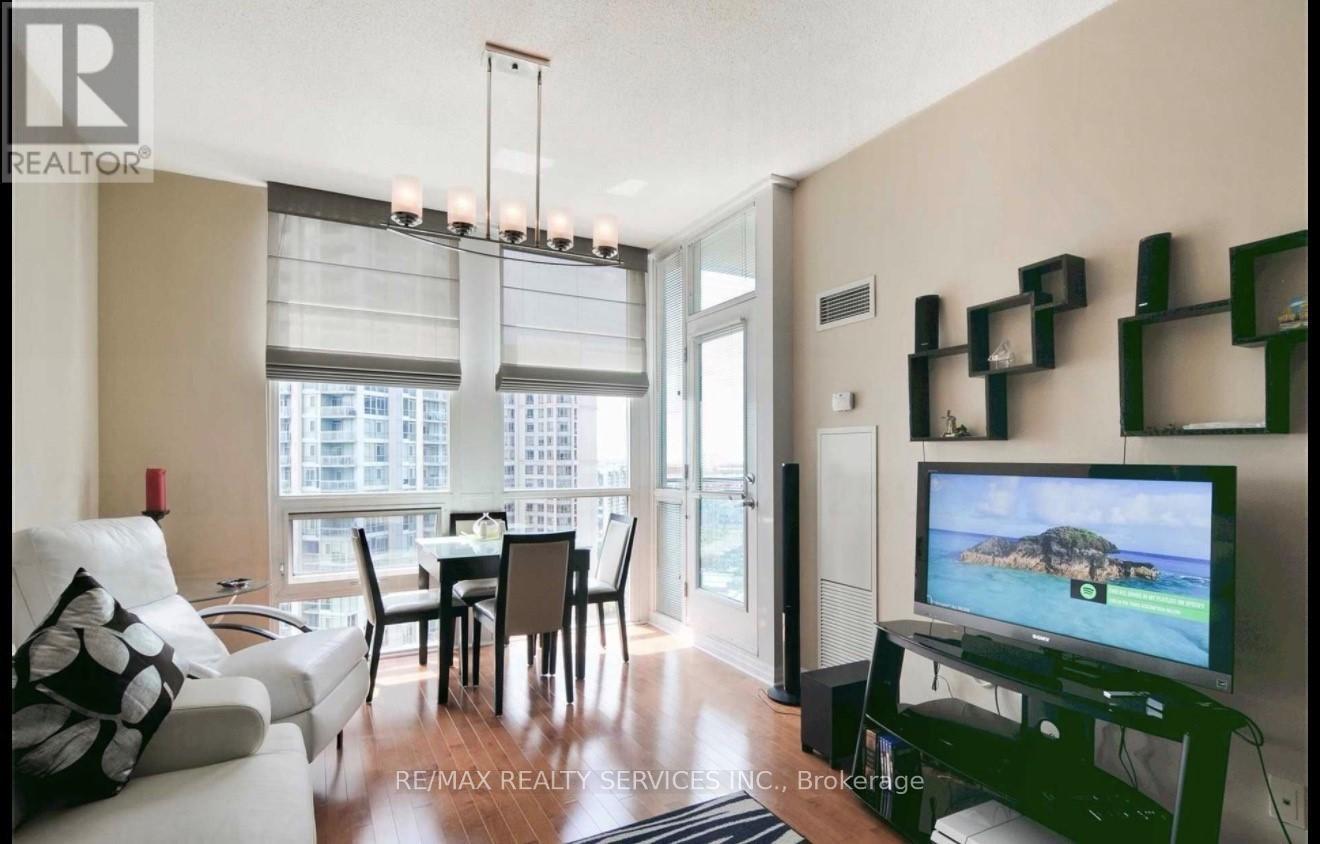 2506 - 220 Burnhamthorpe Road W, Mississauga, ON - Indoor