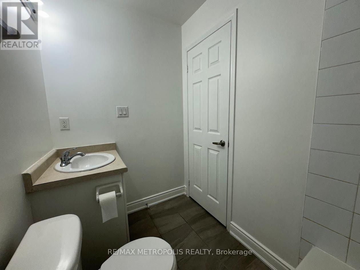 294 - 250 Sunny Meadow Boulevard, Brampton, ON - Indoor Photo Showing Bathroom