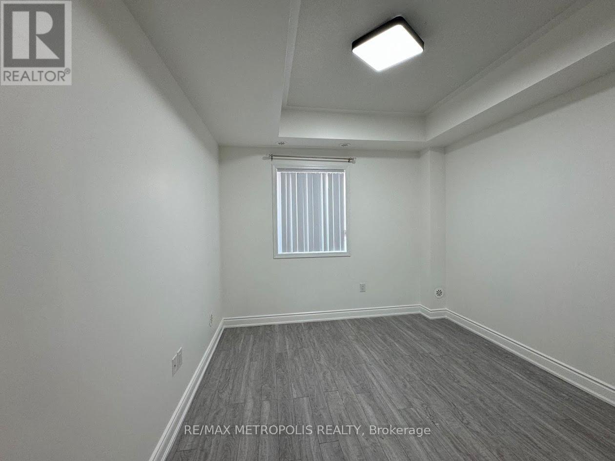 294 - 250 Sunny Meadow Boulevard, Brampton, ON - Indoor Photo Showing Other Room