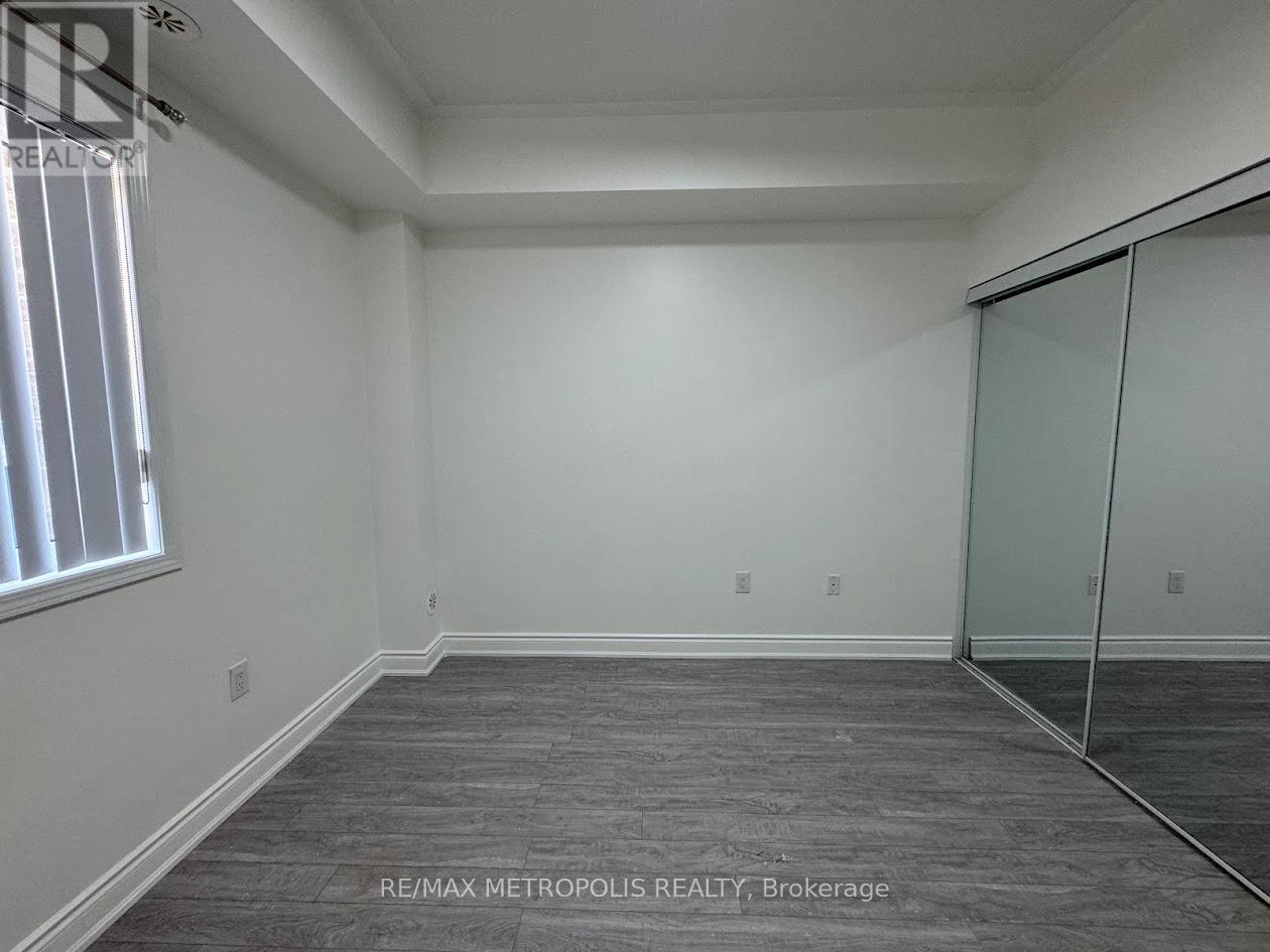 294 - 250 Sunny Meadow Boulevard, Brampton, ON - Indoor Photo Showing Other Room