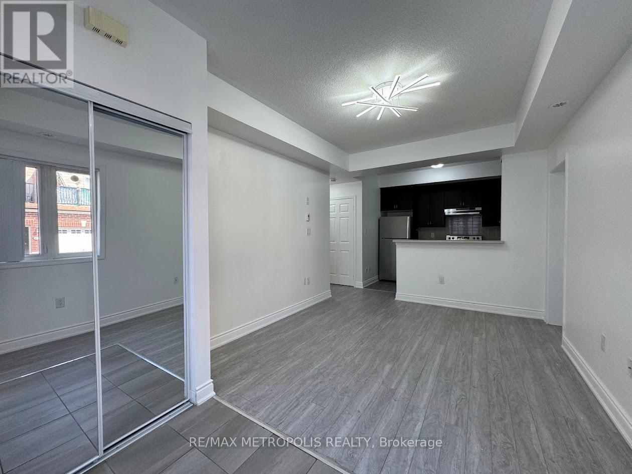 294 - 250 Sunny Meadow Boulevard, Brampton, ON - Indoor Photo Showing Other Room