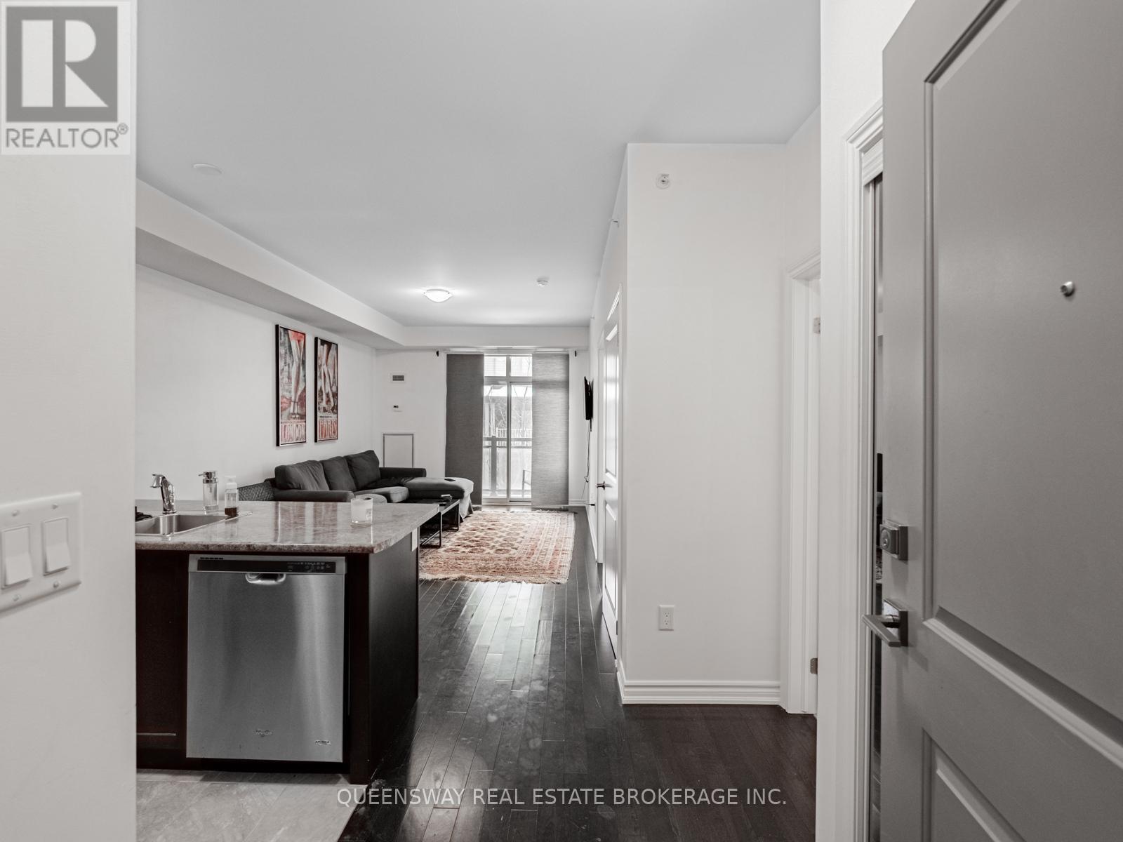 217 - 35 Southshore Crescent, Hamilton, ON - Indoor