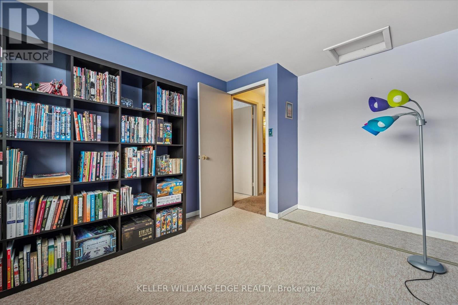 31 - 51 Paulander Drive, Kitchener, ON - Indoor