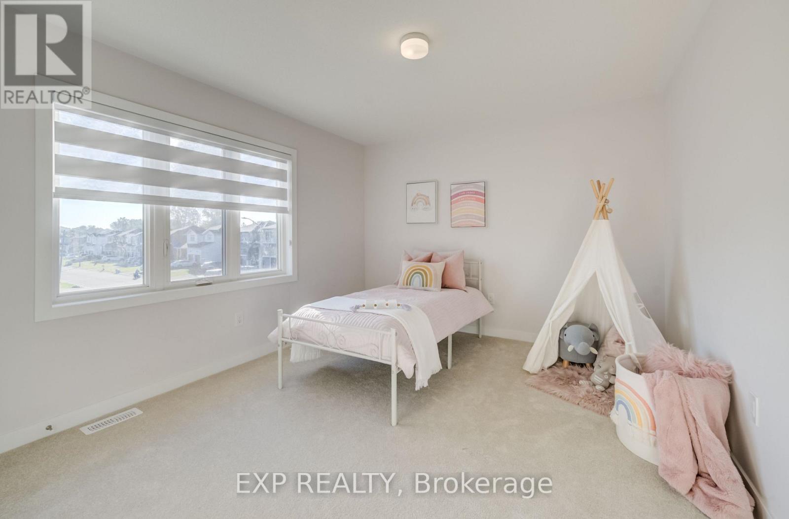55 Tulip Crescent, Norfolk, ON - Indoor Photo Showing Bedroom