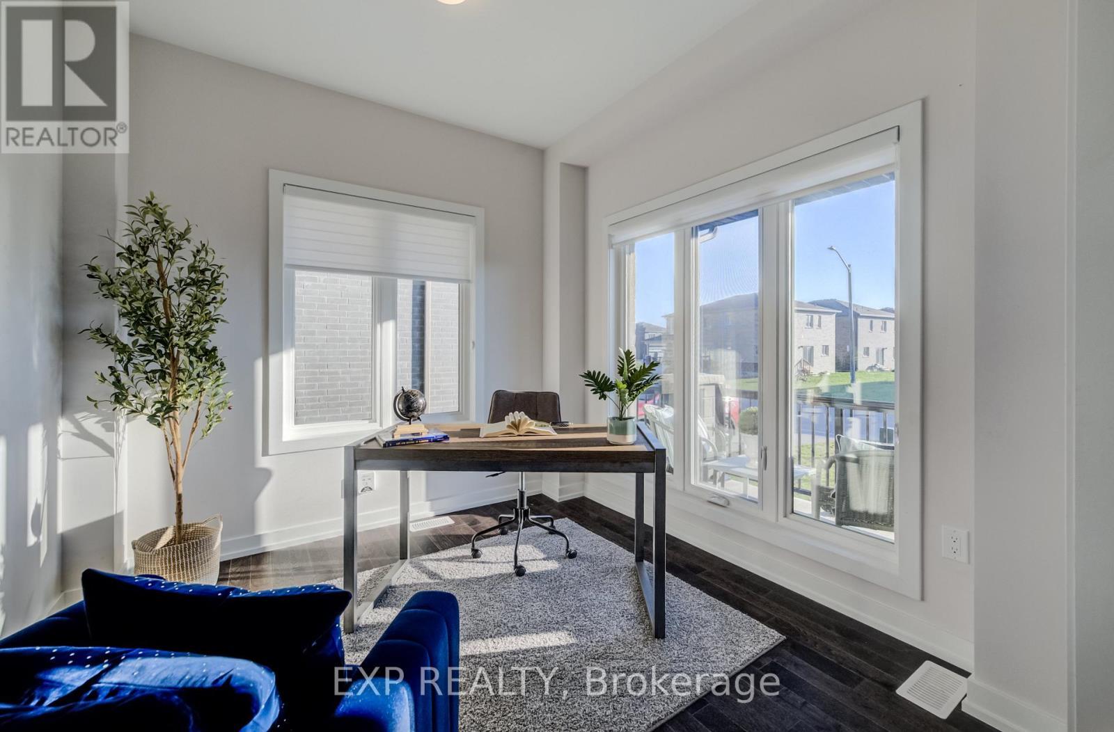 55 Tulip Crescent, Norfolk, ON - Indoor Photo Showing Office