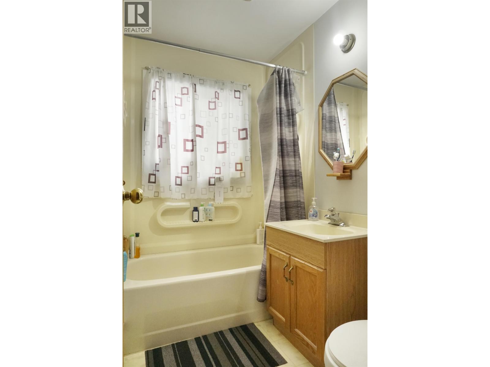19 Widgeon Street, Kitimat, BC - Indoor Photo Showing Bathroom