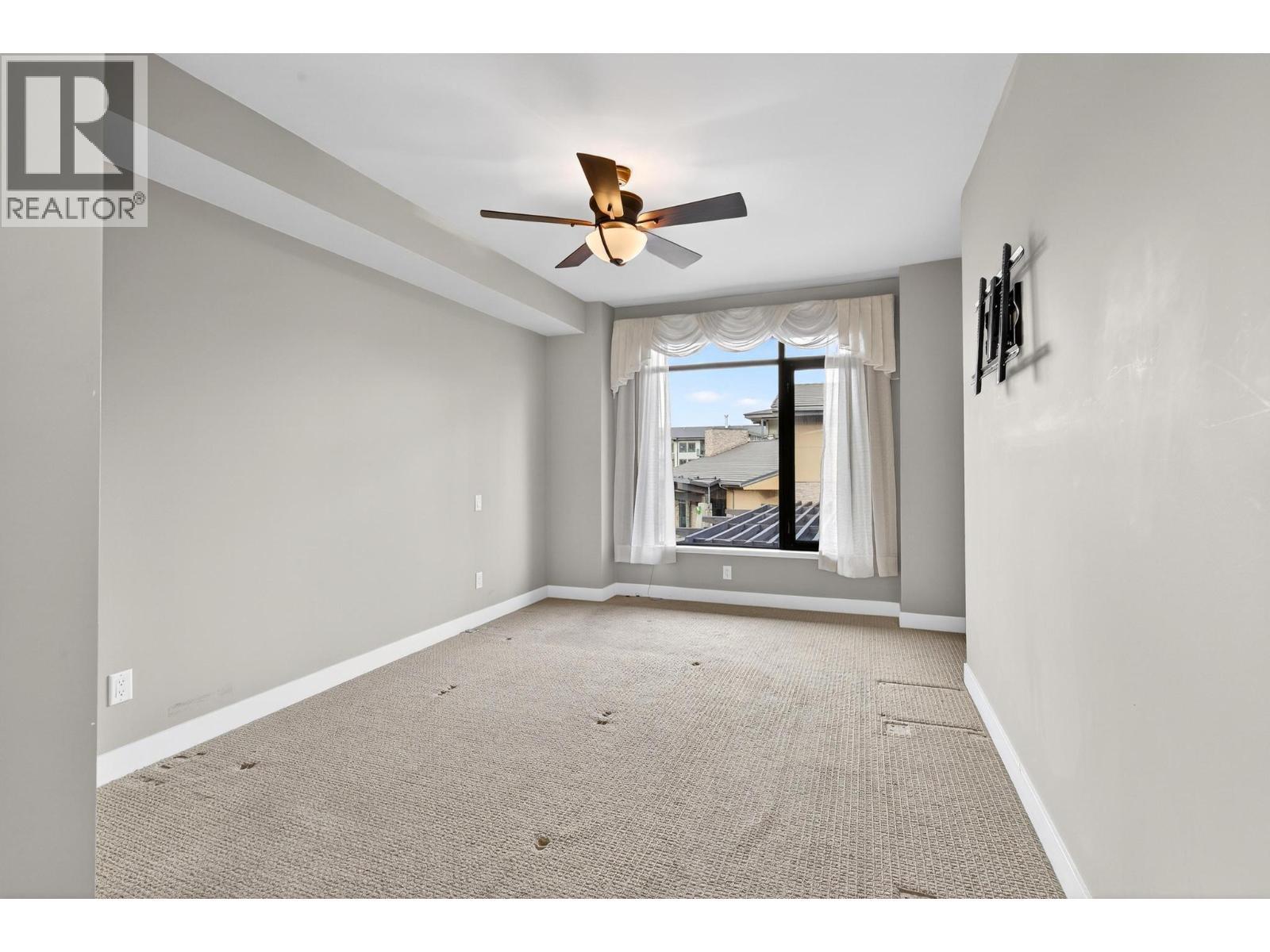 600 Sarsons Road Unit# 203, Kelowna, BC - Indoor Photo Showing Other Room