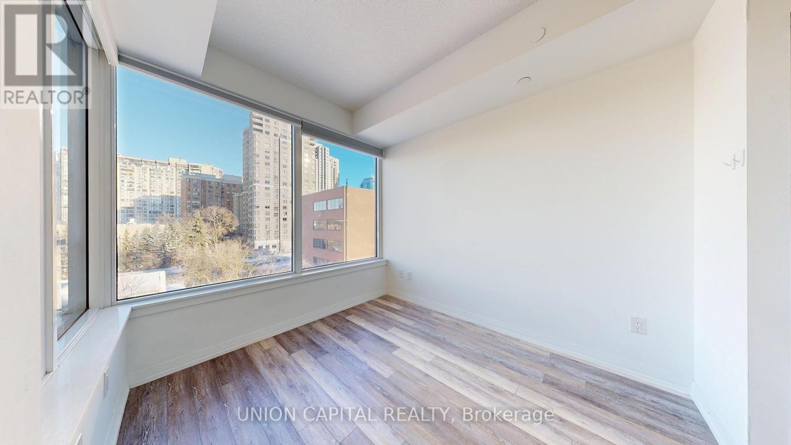 715 - 75 Canterbury Place, Toronto, ON - Indoor Photo Showing Other Room