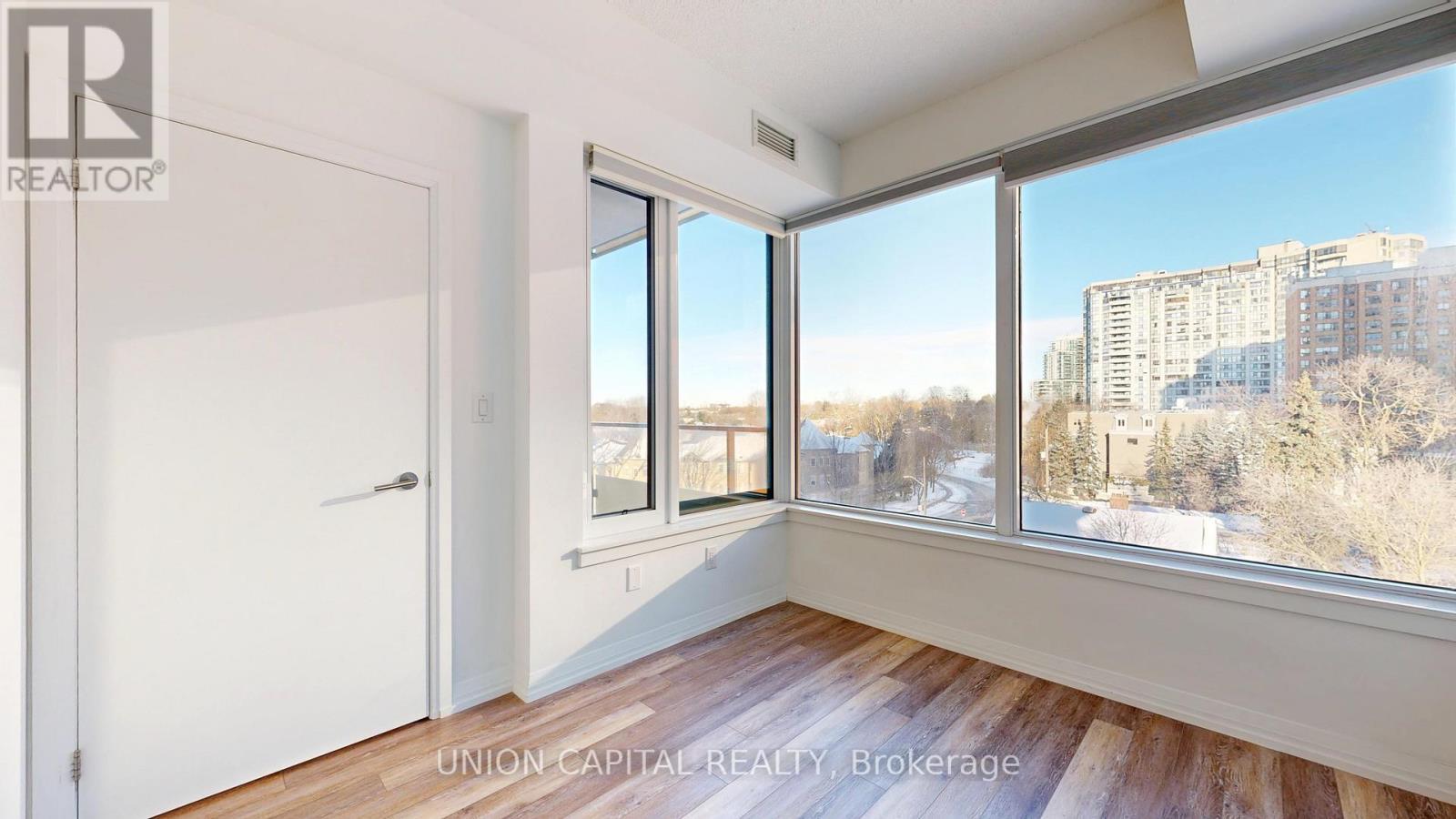 715 - 75 Canterbury Place, Toronto, ON - Indoor Photo Showing Other Room