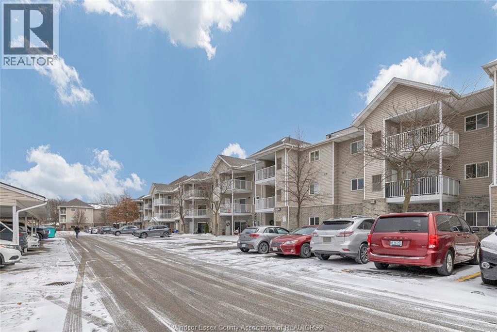 1390 Lauzon Road Unit# 114, Windsor, ON - Outdoor