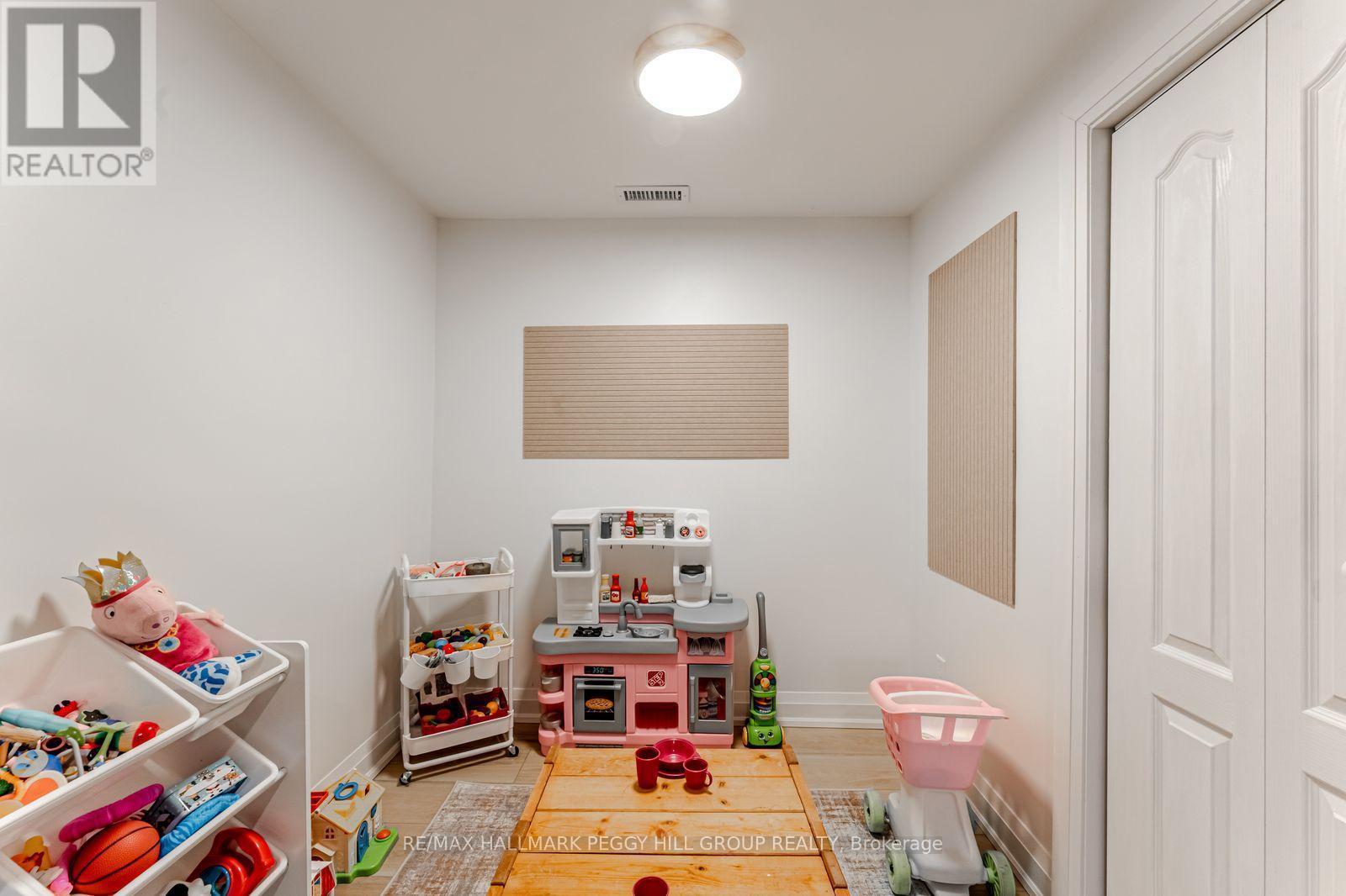 59 Lankin Boulevard, Orillia, ON - Indoor Photo Showing Other Room