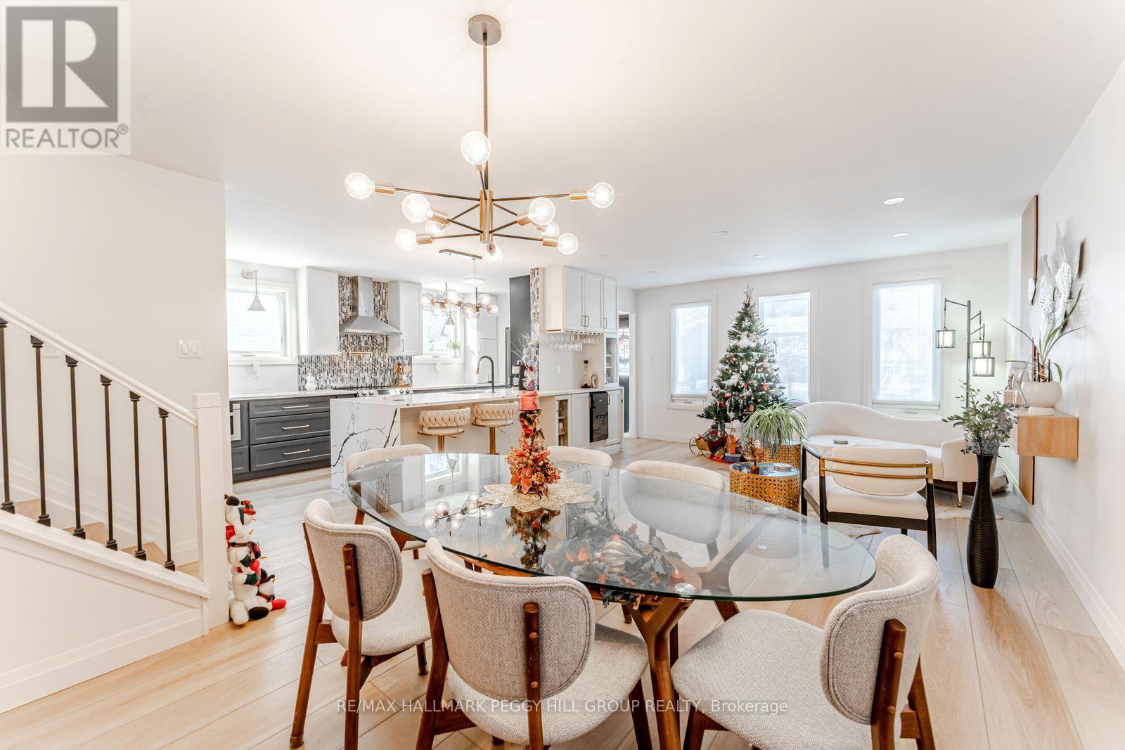59 Lankin Boulevard, Orillia, ON - Indoor Photo Showing Dining Room