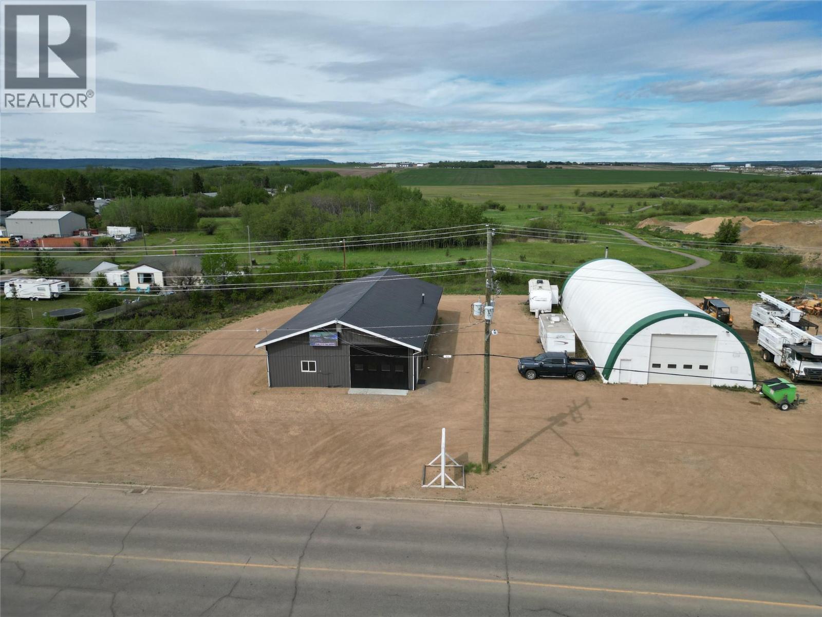 10101 17 Street, Dawson Creek, BC