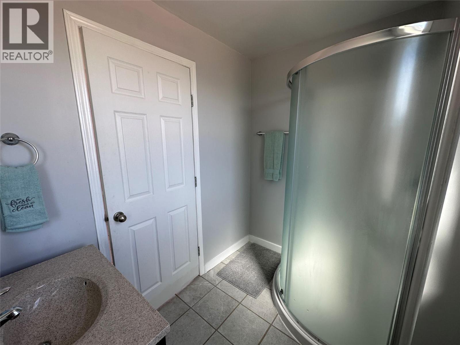 10101 17 Street, Dawson Creek, BC