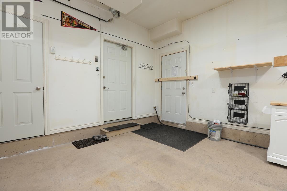 481 Lake St, Sault Ste. Marie, ON - Indoor