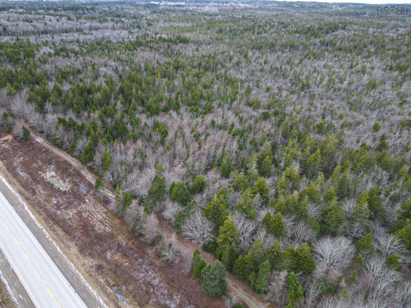 Lot Highway 101, St. Alphonse, NS