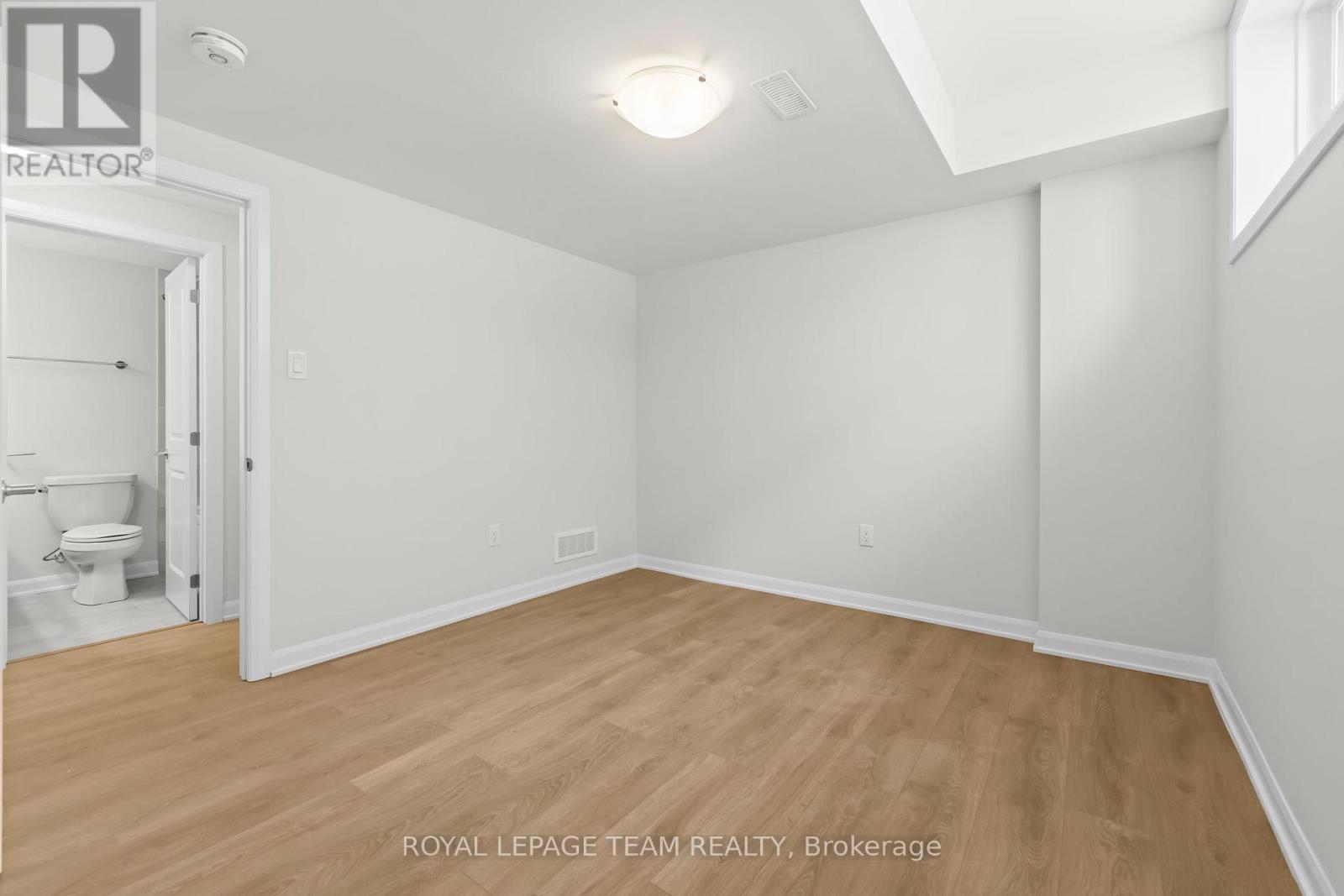 1108 Creekway Private, Ottawa, ON - Indoor Photo Showing Other Room