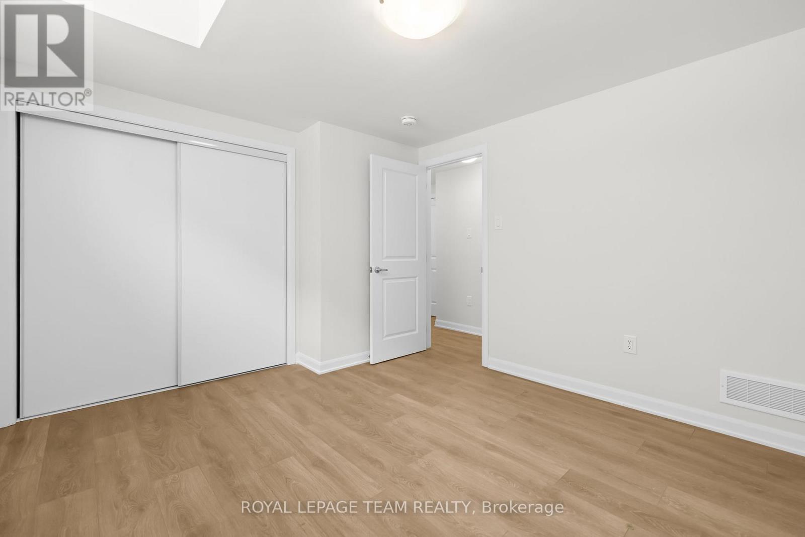 1108 Creekway Private, Ottawa, ON - Indoor Photo Showing Other Room