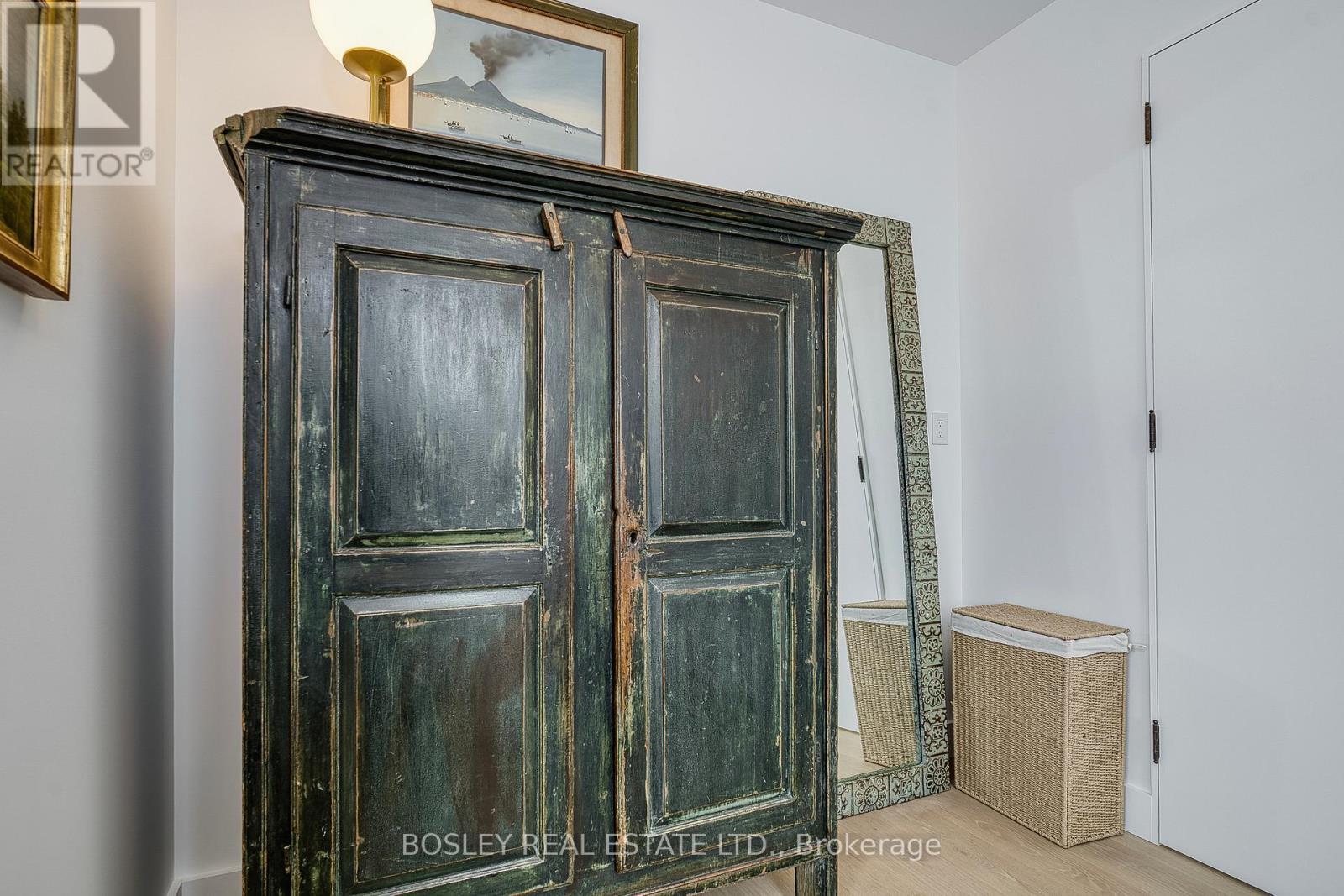 34 Beaconsfield Avenue, Toronto, ON - Indoor Photo Showing Other Room