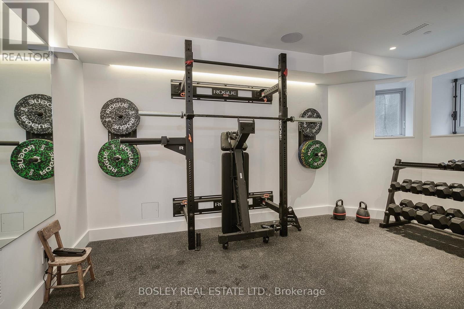 34 Beaconsfield Avenue, Toronto, ON - Indoor Photo Showing Gym Room
