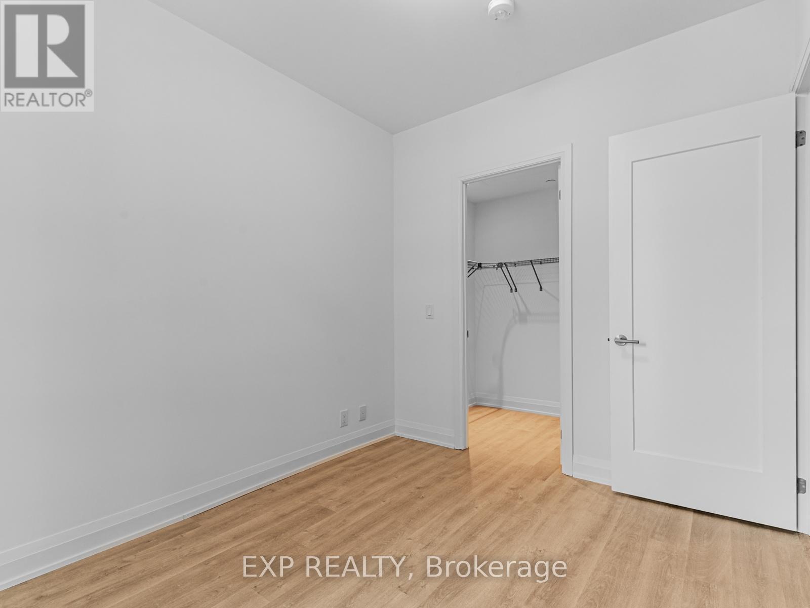 1402 - 65 Broadway Avenue, Toronto, ON - Indoor Photo Showing Other Room