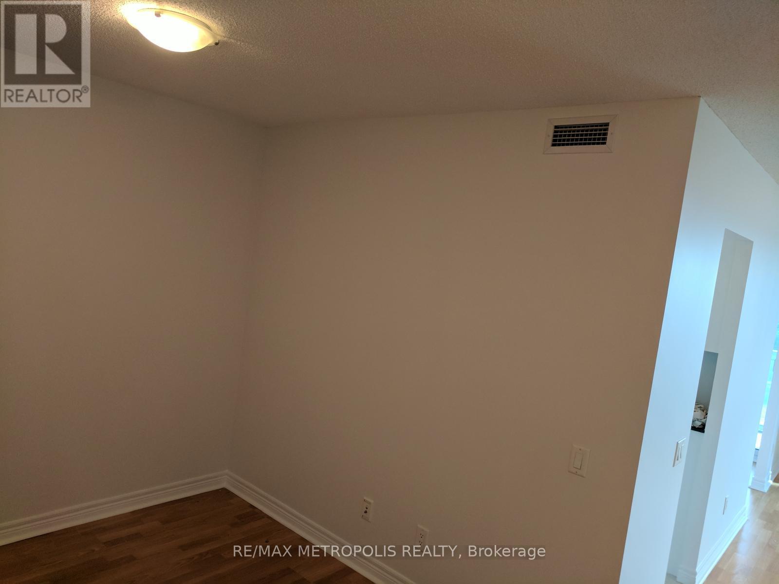 1715 - 83 Borough Drive, Toronto, ON - Indoor Photo Showing Other Room