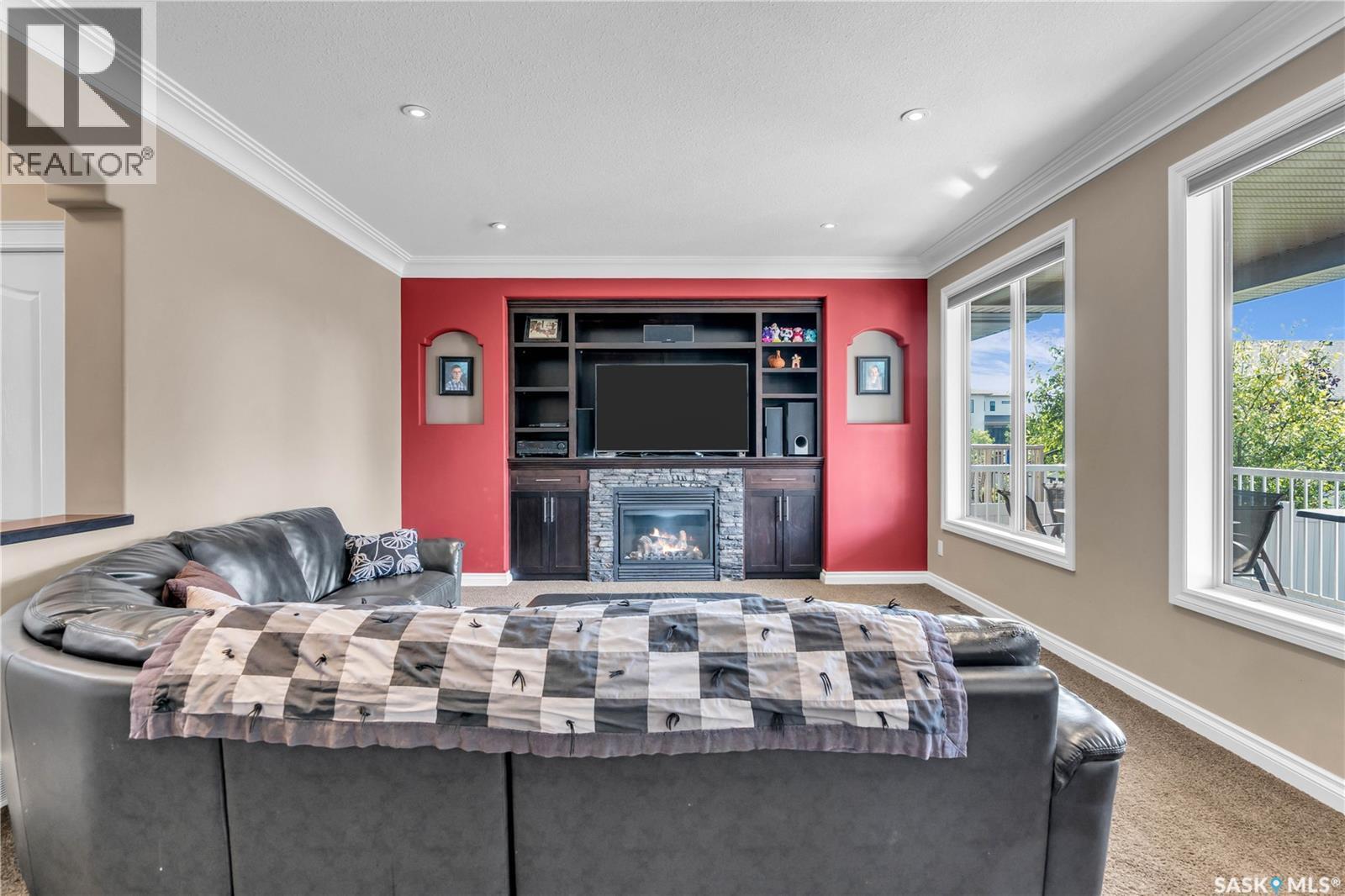 3969 Sandhill Crescent, Regina, SK - Indoor With Fireplace