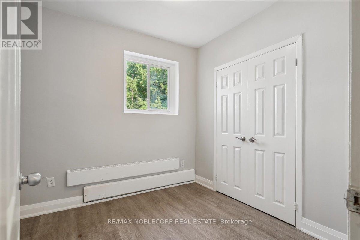 2 - 362 Elgin Court, Oshawa, ON - Indoor Photo Showing Other Room