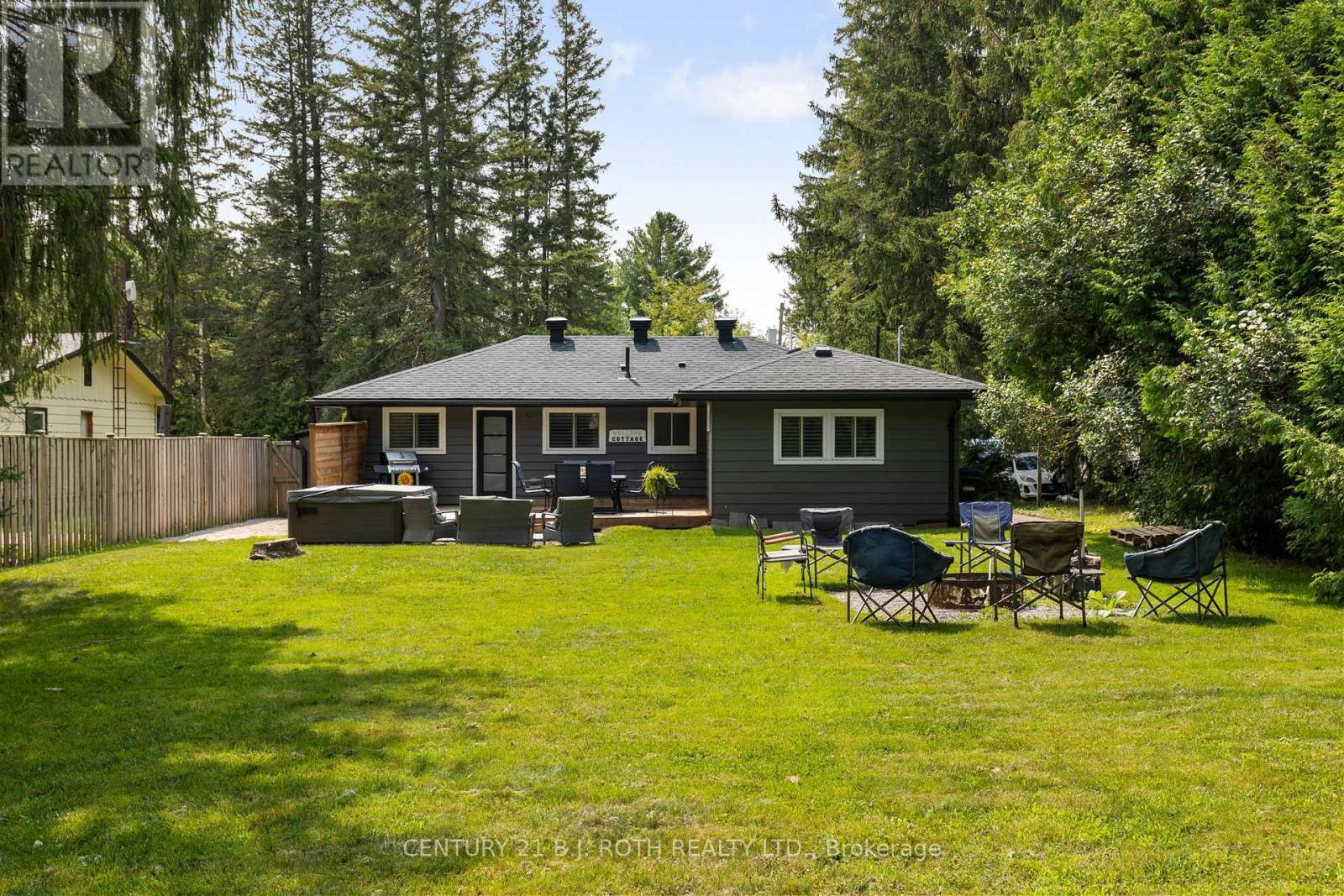 1551 Gill Road, Springwater, ON - Outdoor